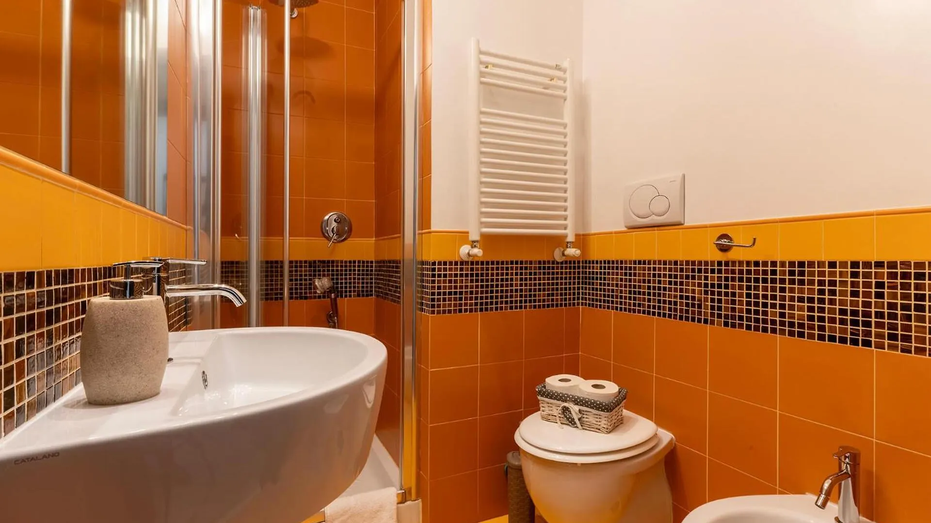 Flowerome Bed & Breakfast Rome