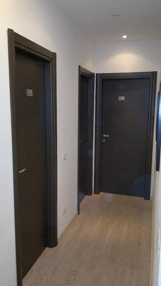Oda ve Kahvaltı FloweRoma