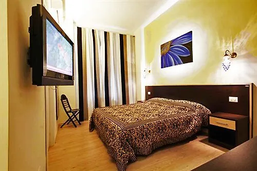 ローマ フロウェローメ Bed & Breakfast イタリア